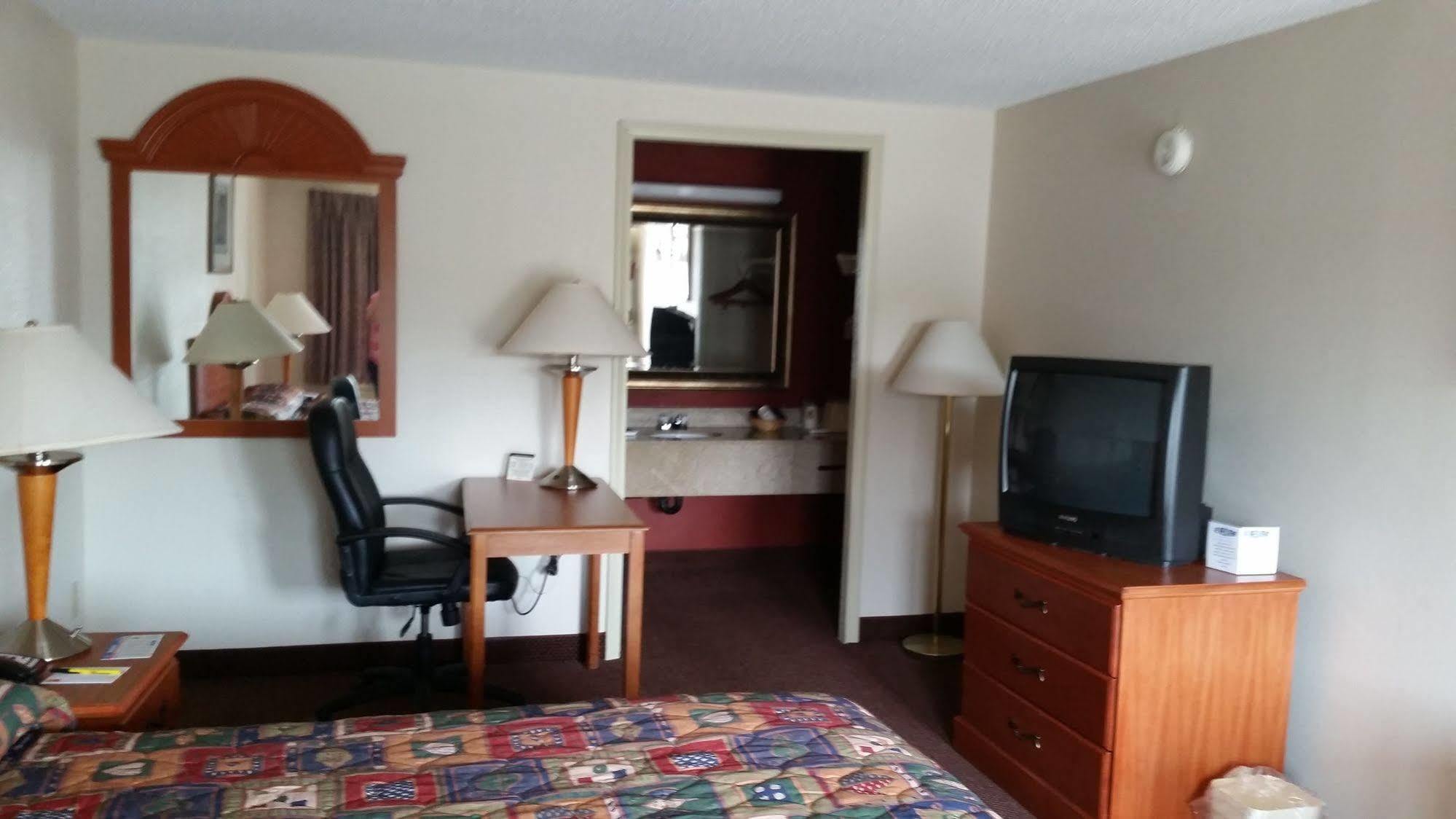 Mayfield Inn كلاريون المظهر الخارجي الصورة